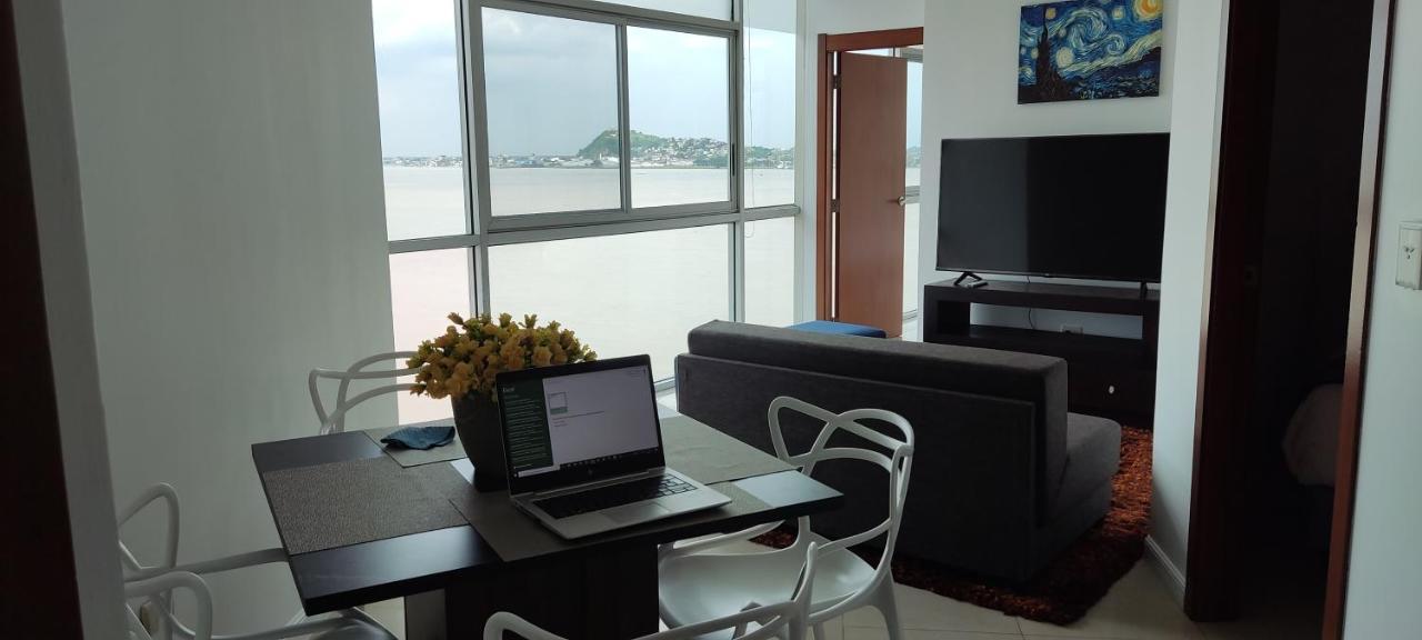 Puerto Santa Ana Suites Guayaquil Esterno foto