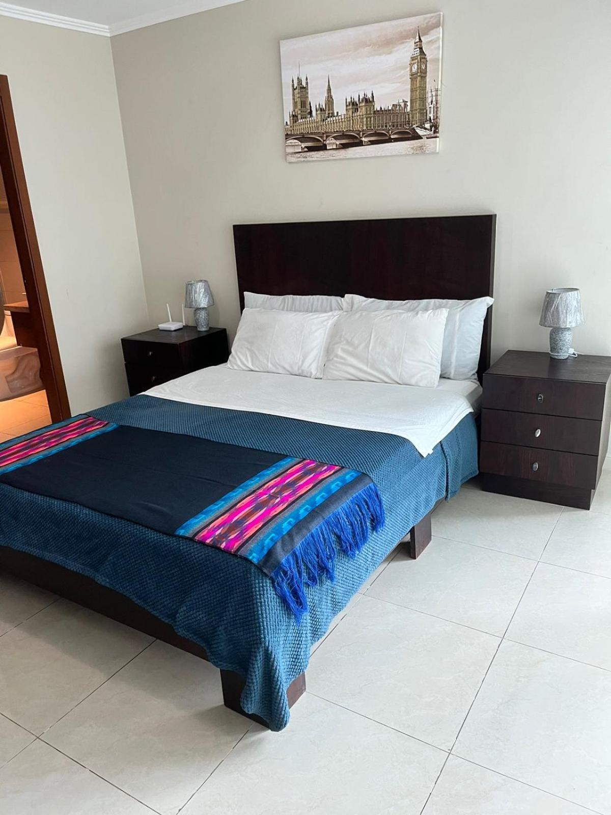 Puerto Santa Ana Suites Guayaquil Esterno foto