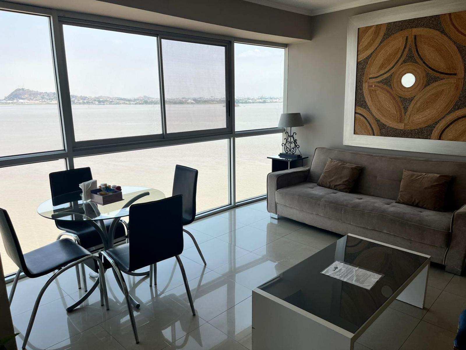 Puerto Santa Ana Suites Guayaquil Esterno foto