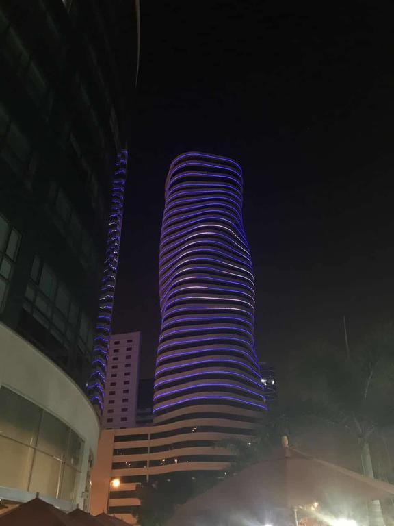 Puerto Santa Ana Suites Guayaquil Esterno foto